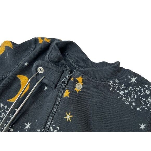 Hanna Andersson Organic Cotton Black Halloween Bats Moon Stars Sleeper 3T - Picture 3 of 9